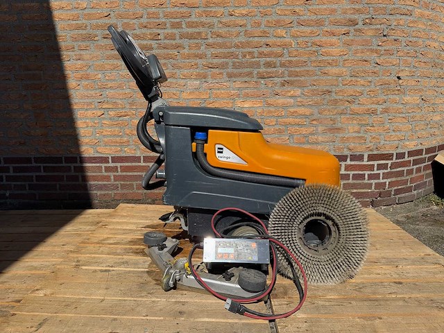 Taski swingo - 455 - sweeper, self driven - afbeelding 4 van  10