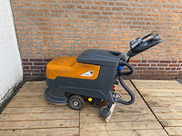 Taski swingo - 455 - sweeper, self driven - afbeelding 3 van  6