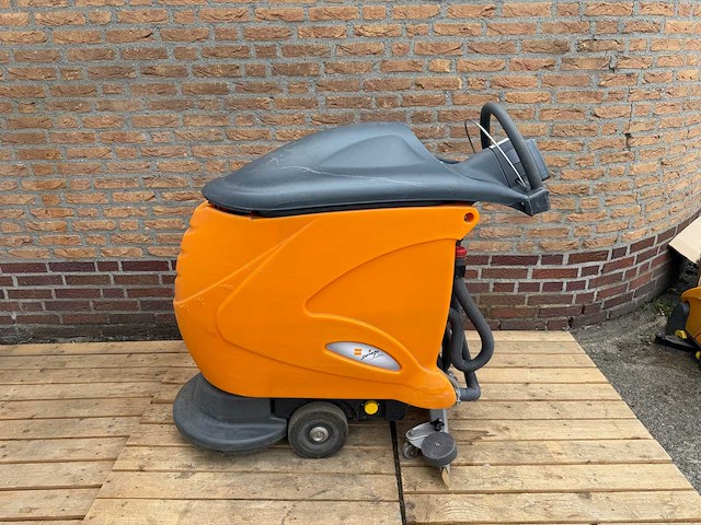 Taski swingo - 755 - schrob-zuigmachine - afbeelding 1 van  5