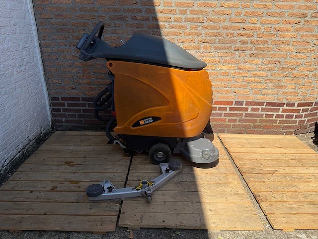Taski swingo - 955 - schrob-zuigmachine - afbeelding 1 van  6