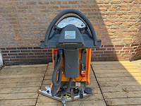 Taski swingo - 955 - zelfrijdende veegmachine - afbeelding 3 van  6