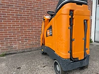 Taski swingo - swingo 2100 - zelfrijdende schrob-zuigmachine - afbeelding 6 van  7
