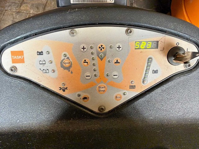 Taski swingo - xpr - opsta schrob-zuigmachine - afbeelding 5 van  6