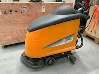 Taski swingo 1250b zelfrijdende veegmachine