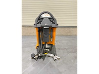 Taski swingo 1255b zelfrijdende schrobmachine - afbeelding 4 van  7