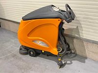 Taski swingo 1255b zelfrijdende schrobmachine - afbeelding 2 van  5