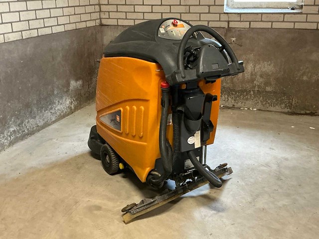 Taski swingo 1650 zelfrijdende veegmachine - afbeelding 4 van  6