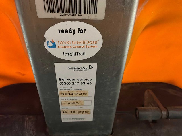 Taski swingo 2100 schrobzuigmachine - afbeelding 6 van  16