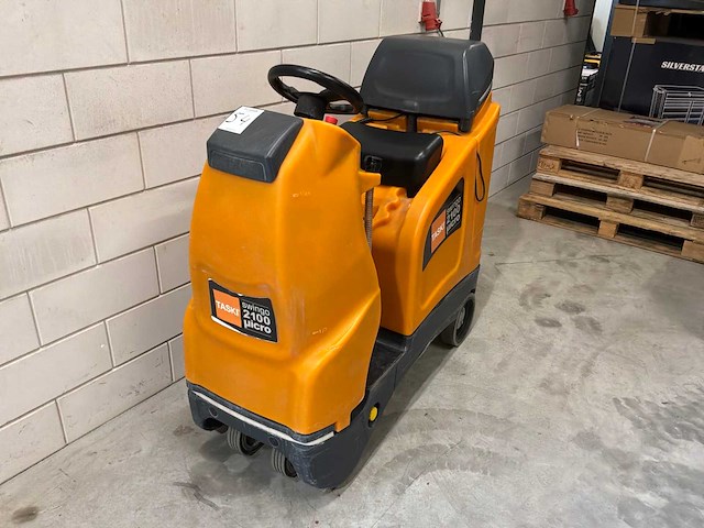 Taski swingo 2100 schrobzuigmachine - afbeelding 1 van  16