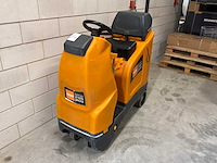 Taski swingo 2100 schrobzuigmachine - afbeelding 1 van  16