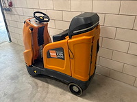 Taski swingo 2100 schrobzuigmachine - afbeelding 11 van  16