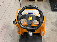 Taski swingo 2100 schrobzuigmachine - afbeelding 15 van  16