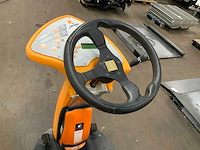 Taski swingo 2500 schrobzuigmachine - afbeelding 3 van  3