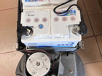 Taski swingo 450b -schrobzuigmachine - afbeelding 5 van  7