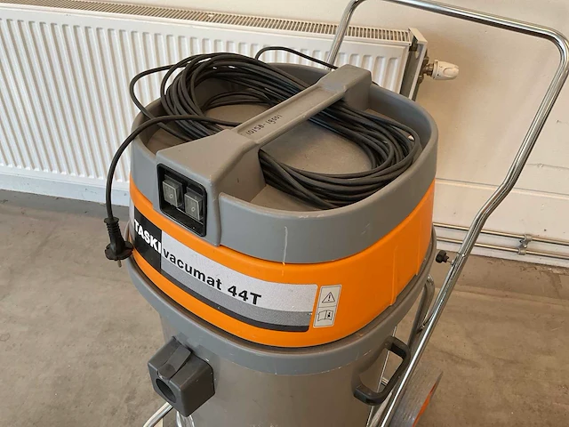 Taski vacumat 44t industriële stofzuiger - afbeelding 2 van  3