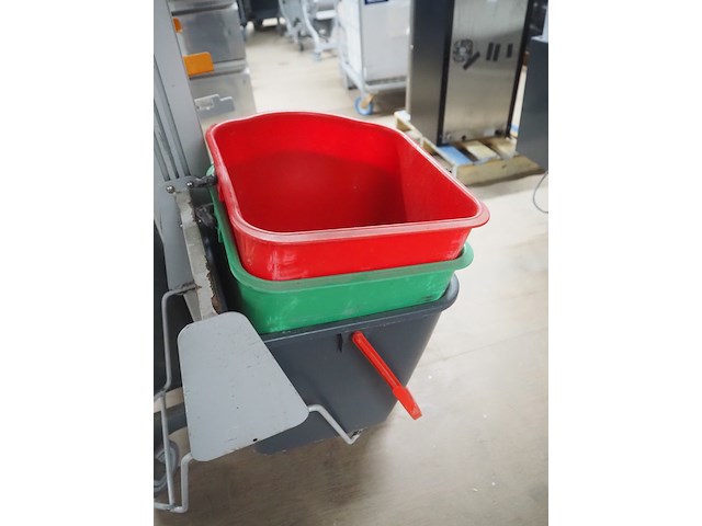 Taski - afbeelding 6 van  8