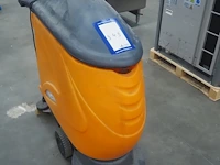 Taski