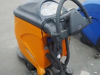 Taski - afbeelding 6 van  12