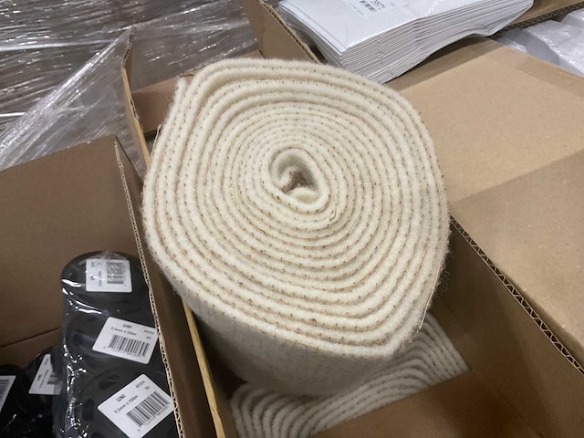 Tassen, krulling, inpakpapier - afbeelding 17 van  18