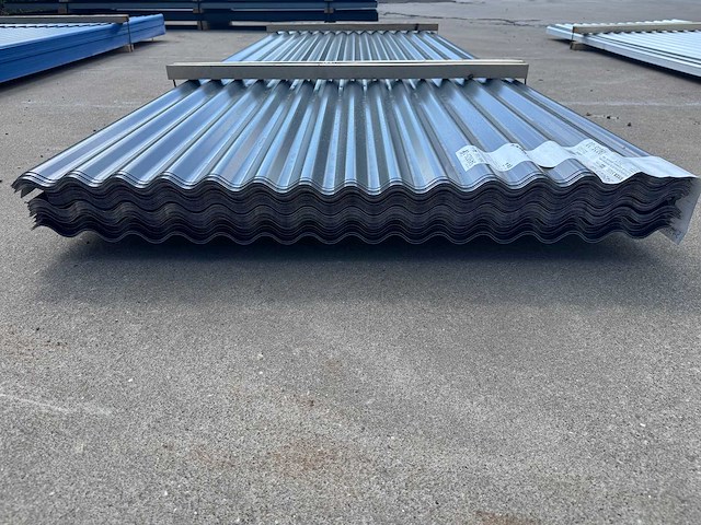 Tata steel (sab-profiel) - 110x sab 18/988 - dakwand/golfplaat - roofing material - afbeelding 3 van  4