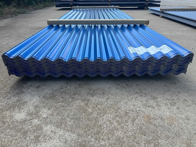 Tata steel (sab-profiel) - 130x sab 18/988 - dakwand/golfplaat - roofing material - afbeelding 3 van  4