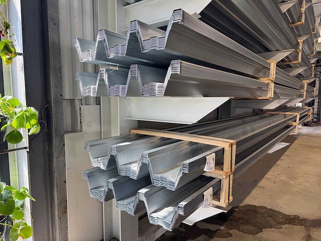 Tata steel (sab-profiel) - 238x sab 105 - warmdakplaat - roofing material - afbeelding 6 van  9