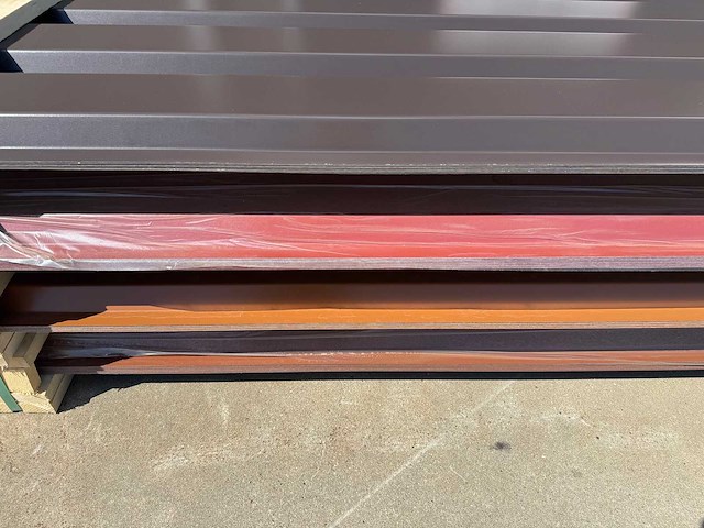 Tata steel (sab-profiel) - 63x kleurmix sab 35/1035 - damwandplaat / trapeziumplaat - roofing material - afbeelding 4 van  6
