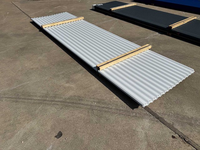 Tata steel (sab-profiel) - 75x sab 18/988 - dakwand/golfplaat - roofing material - afbeelding 2 van  4