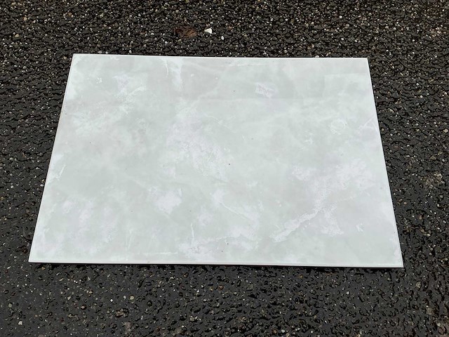 Tau - 31x45 cm - 46 m2 - partij wandtegel - afbeelding 1 van  6