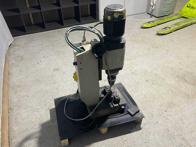 Taumel klinkmachine - afbeelding 8 van  11