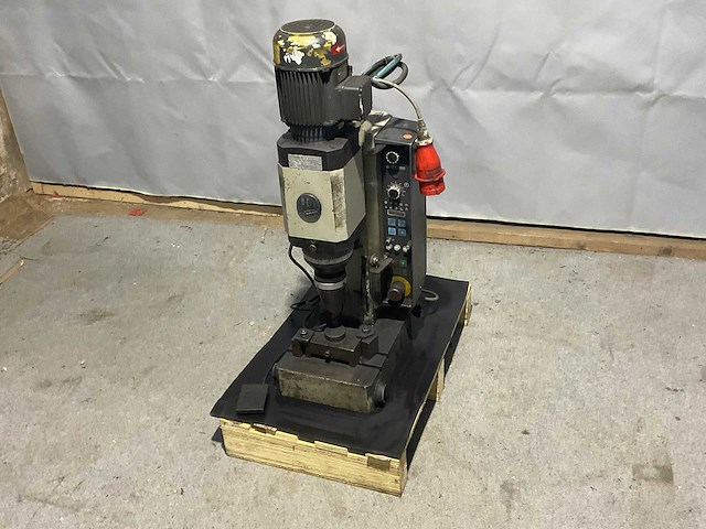 Taumel klinkmachine - afbeelding 4 van  11