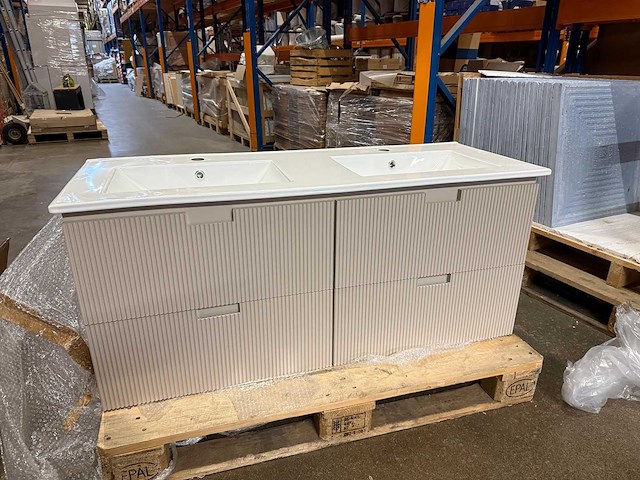 Taupe badkamermeubel met dubbele wastafel - afbeelding 2 van  4