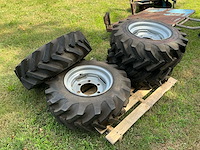 Taurus pot ratinc band met velg 10.0/75-15.3 as (4x) - afbeelding 1 van  8