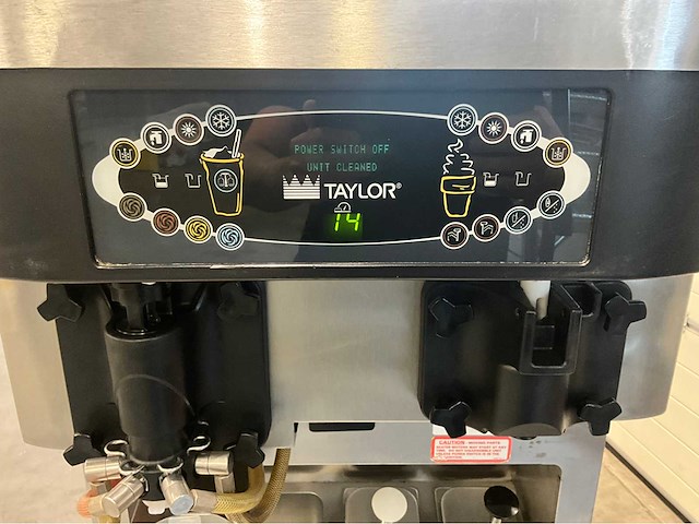 Taylor - c606 - ijsmachine - afbeelding 8 van  12
