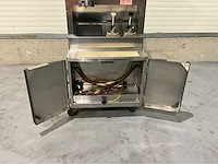 Taylor - c606 - ijsmachine - afbeelding 12 van  12