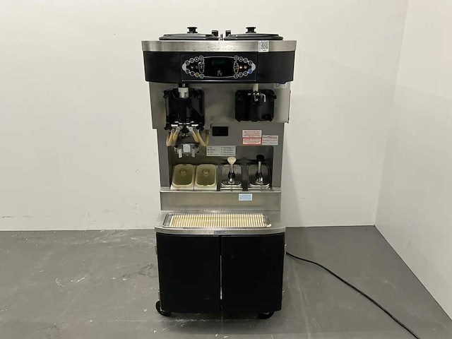 Taylor - c606-58 - softijs- en milkshakemachine - afbeelding 3 van  17