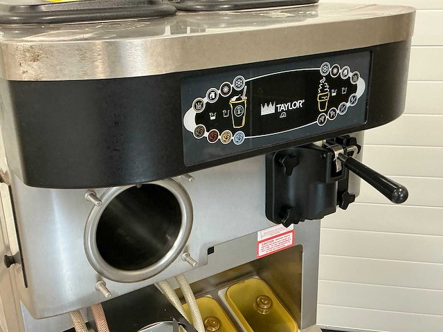 Taylor c606-59 soft ijsmachine combi - afbeelding 10 van  14