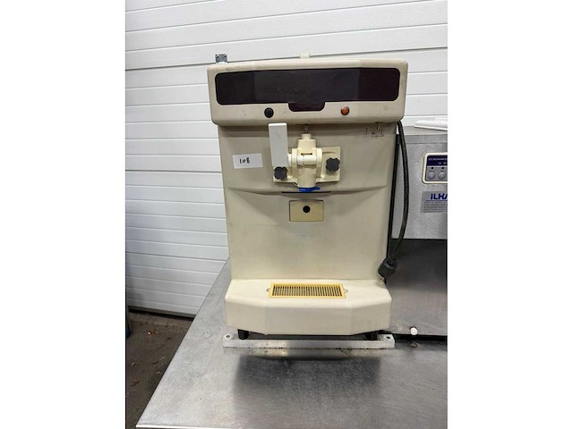 Taylor y142-34 ijsmachine - afbeelding 1 van  5