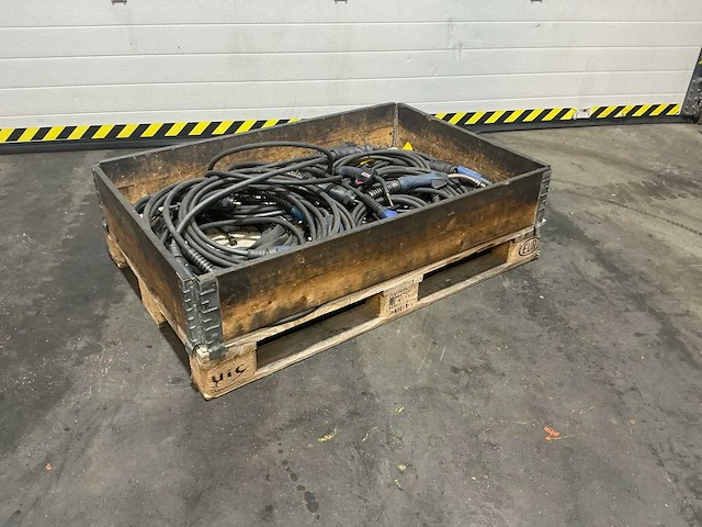 Tbi 150 lastoortsen - afbeelding 1 van  8