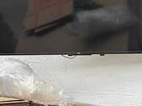 Tcl televisie 70x120 (zonder afstandsbediening) - afbeelding 2 van  3