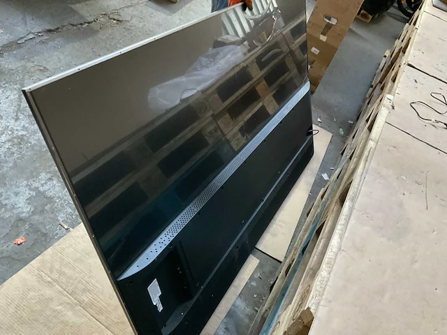 Tcl televisie met jbl soundbar - afbeelding 8 van  8