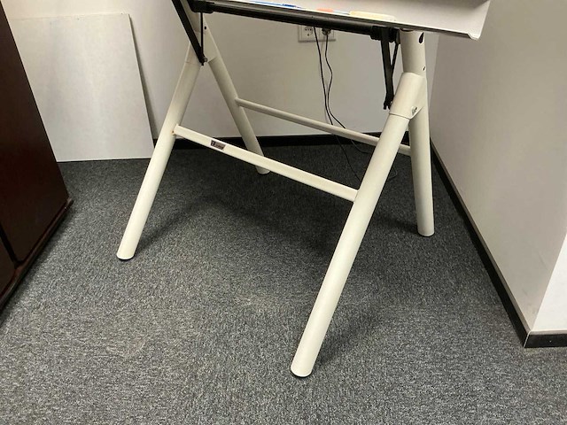 Td college ts150 tekentafel - afbeelding 4 van  5