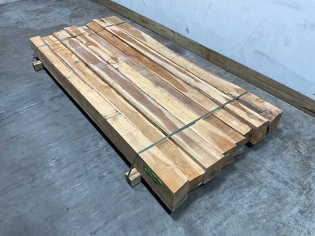 Teak balk 230x10-15 cm (8x) - afbeelding 1 van  8