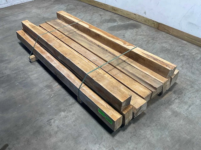 Teak balk 230x10-17,5 cm (9x) - afbeelding 1 van  8