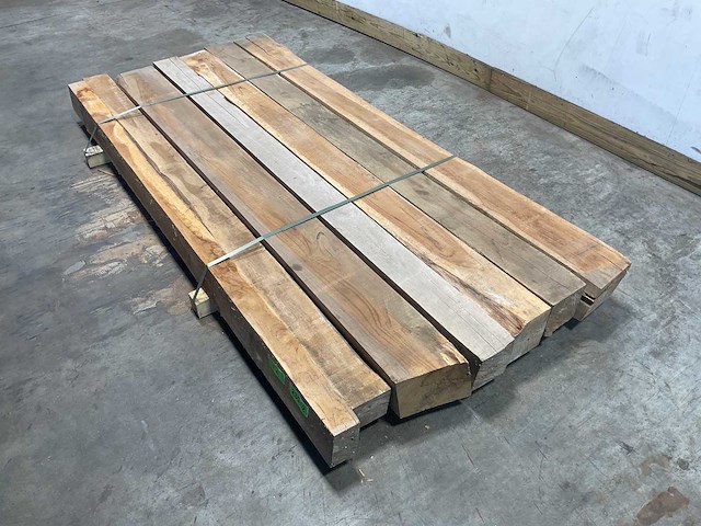 Teak balk 230x7-21 cm (7x) - afbeelding 1 van  8
