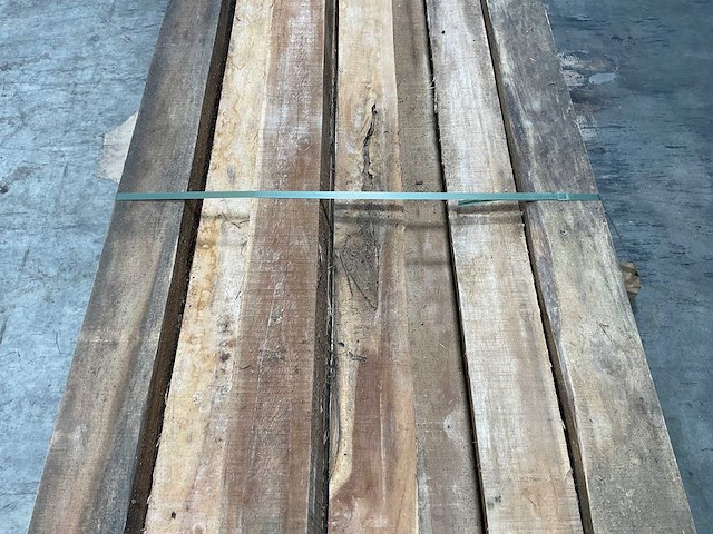 Teak balk 230x7,5-15 cm (12x) - afbeelding 1 van  3