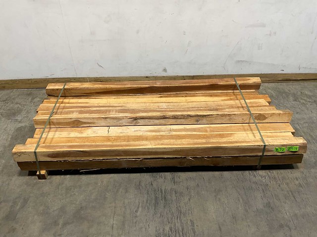 Teak balk 230x8-15 cm (13x) - afbeelding 1 van  4
