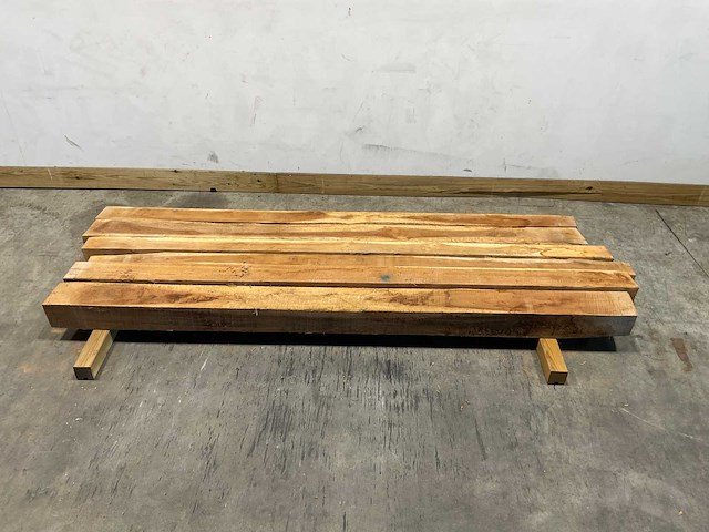 Teak balk gedroogd 240x10-15 cm (6x) - afbeelding 1 van  5