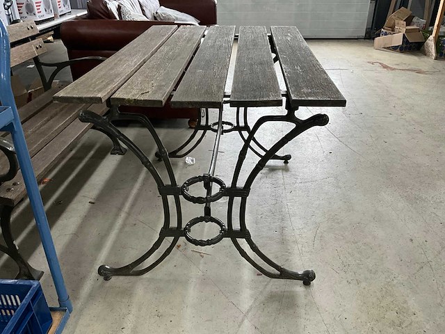 Teak tuintafel - afbeelding 2 van  4