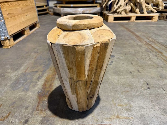 Teak vaas - afbeelding 1 van  2